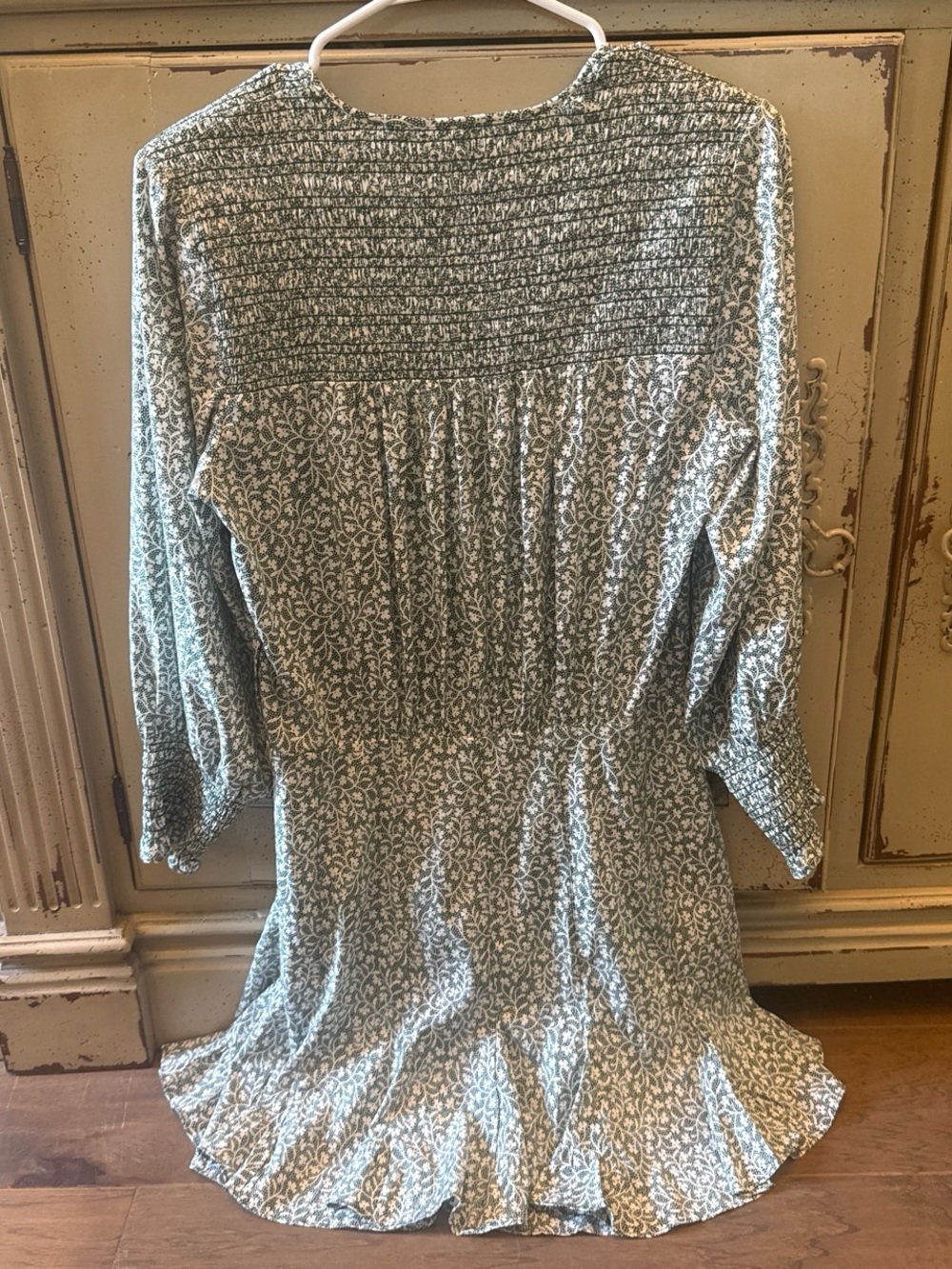 Veronica Beard Light Green Floral V-Neck Mini Dress - Picture 4 of 5